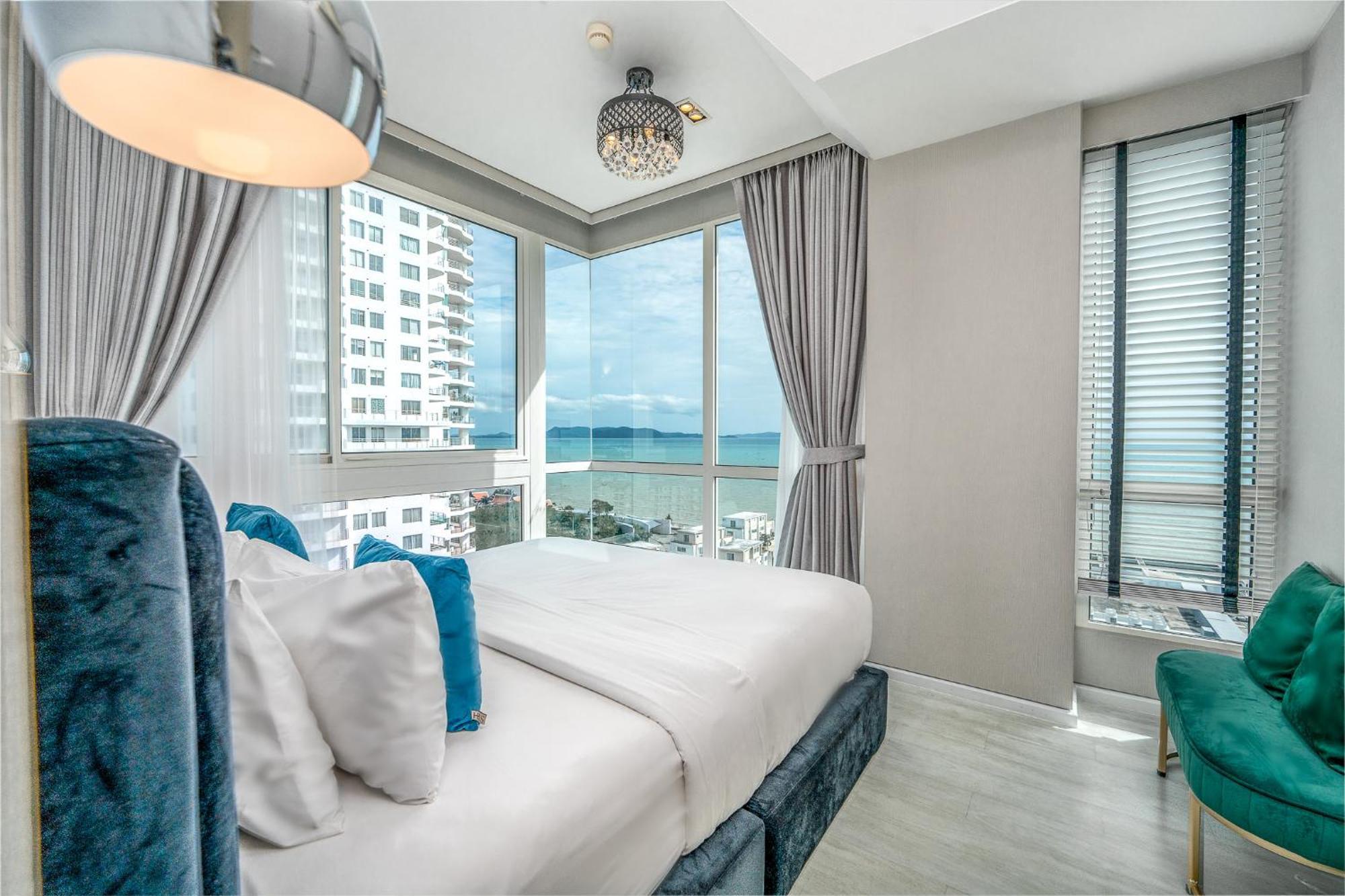 Veranda Pattaya By Lux - Collection