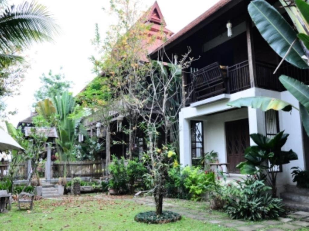 Hotel Baan Gong Kham 3*