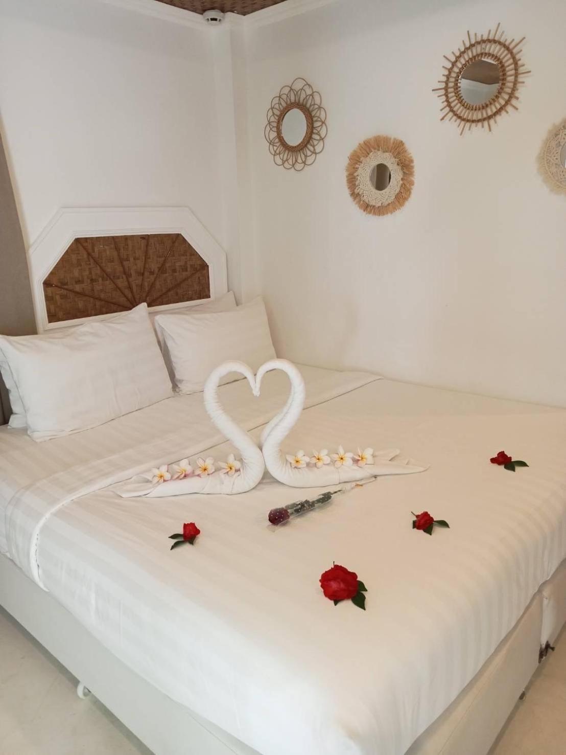 Elephant Club & Samui Resort 4*