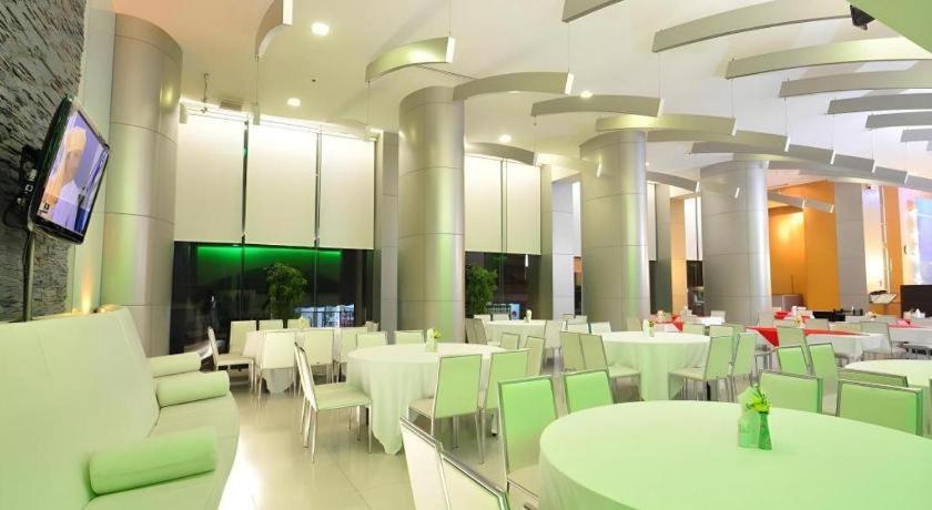 Mayflower Grande Hat Yai