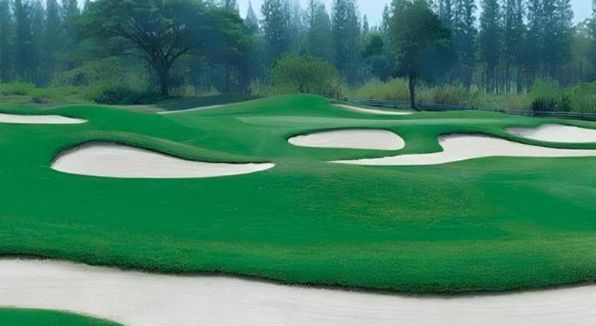 View And Golf Club
