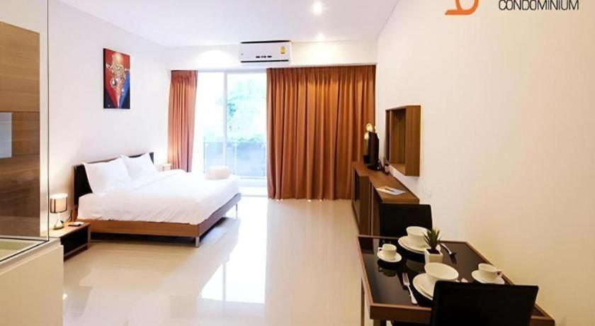 Hotel Chic Residences At Karon Karon