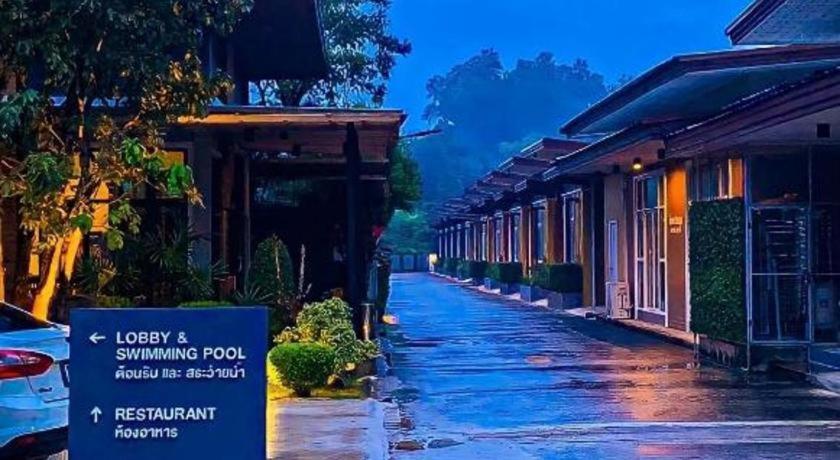 Resort Seree Grand Hat Yai