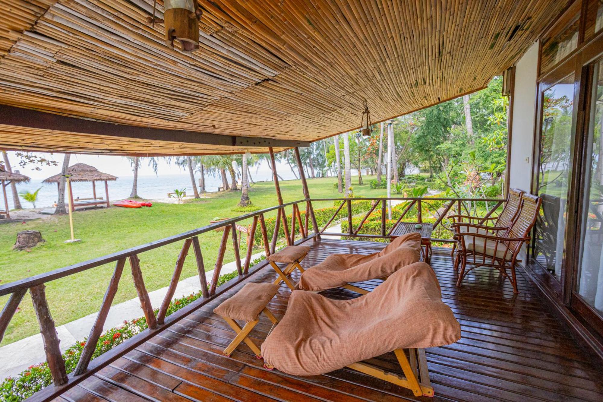 Resort Lipa Lipa Noi