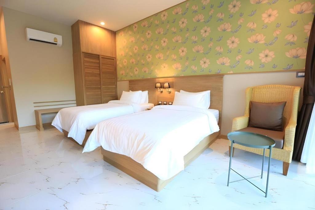 Resort Amarin 3*