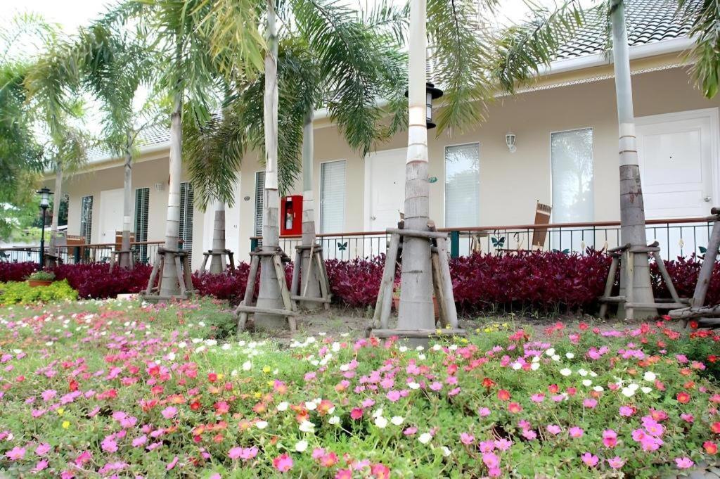Amarin Resort 3*