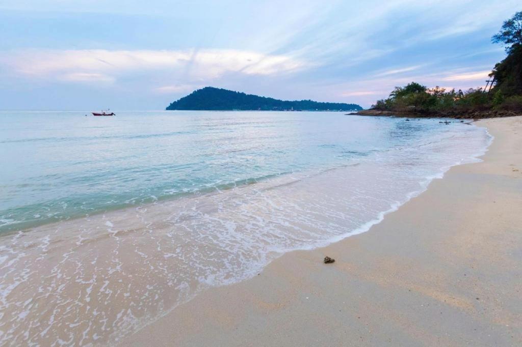 Warapura Koh Chang