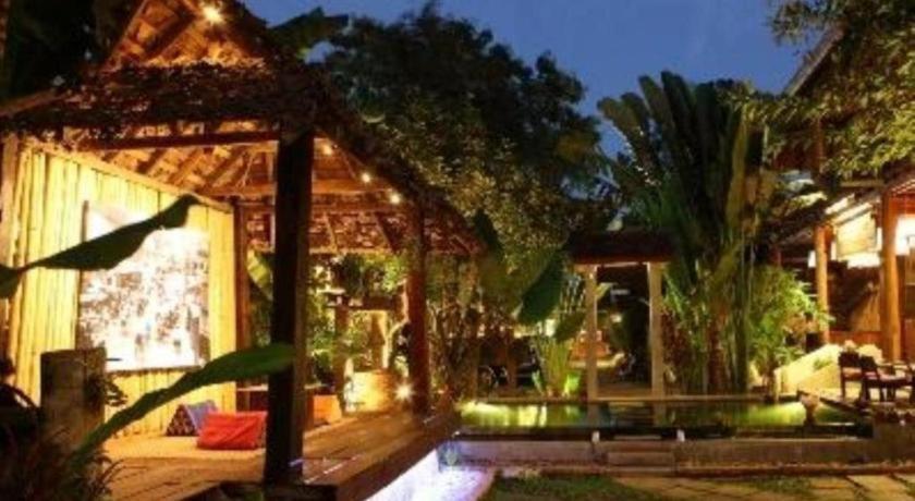 Baan Gong Kham 3*