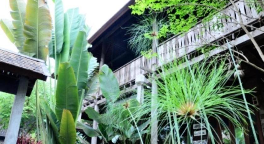 Hotel Baan Gong Kham Chiang Mai