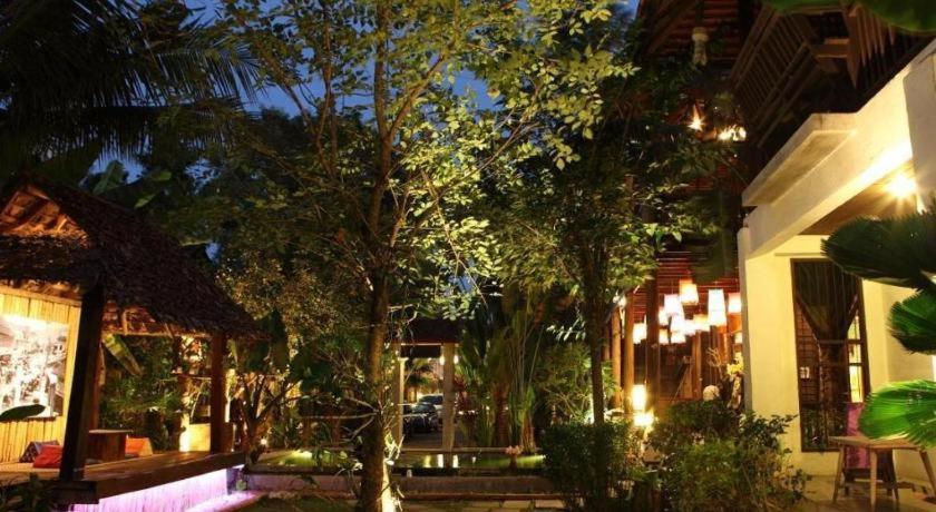 Baan Gong Kham Hotel