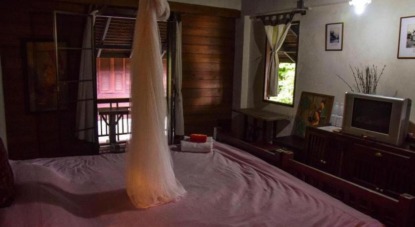 Baan Gong Kham Hotel 3*