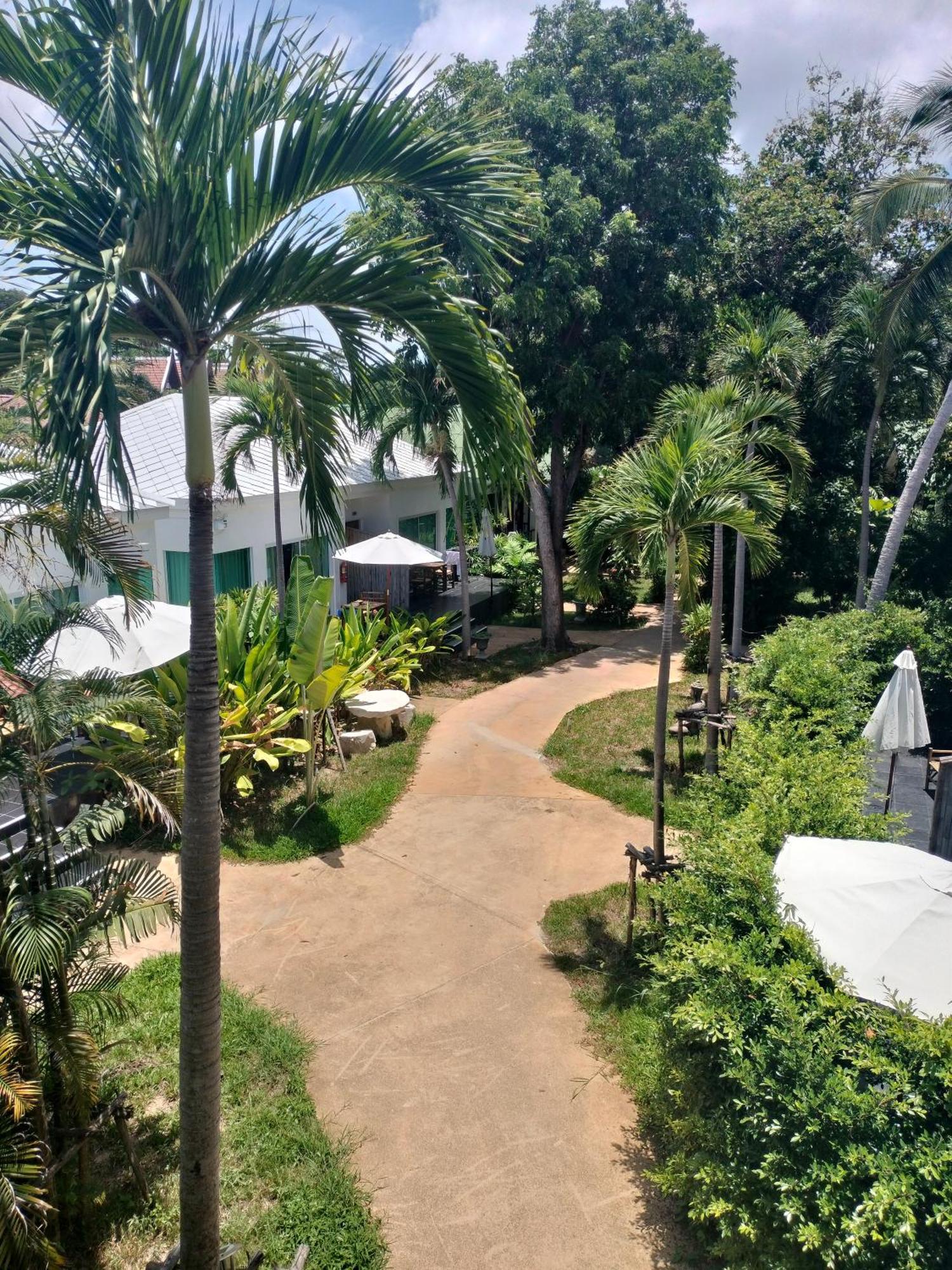 Hotel 4u Samui 3*