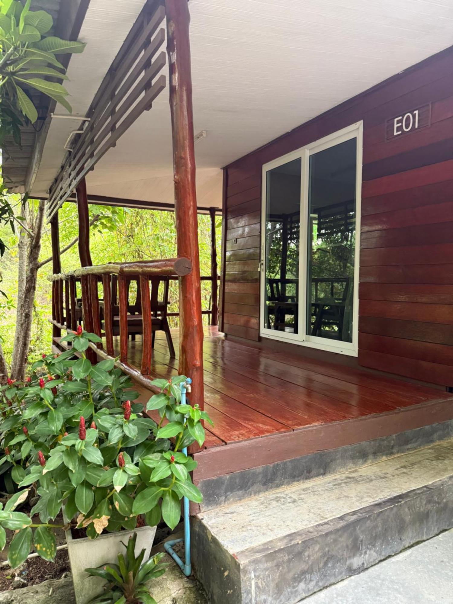 Resort Siam Lanta - Sha Extra