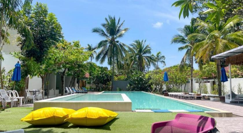 Hotel The Living Pool Koh Samui