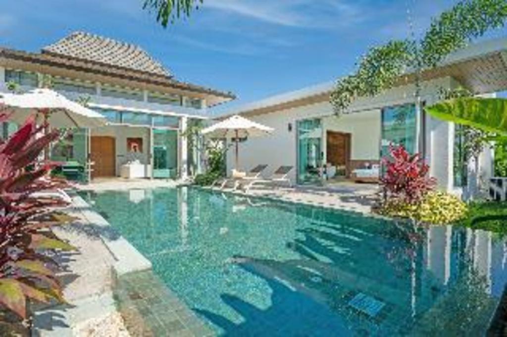 Escape 4* Phuket