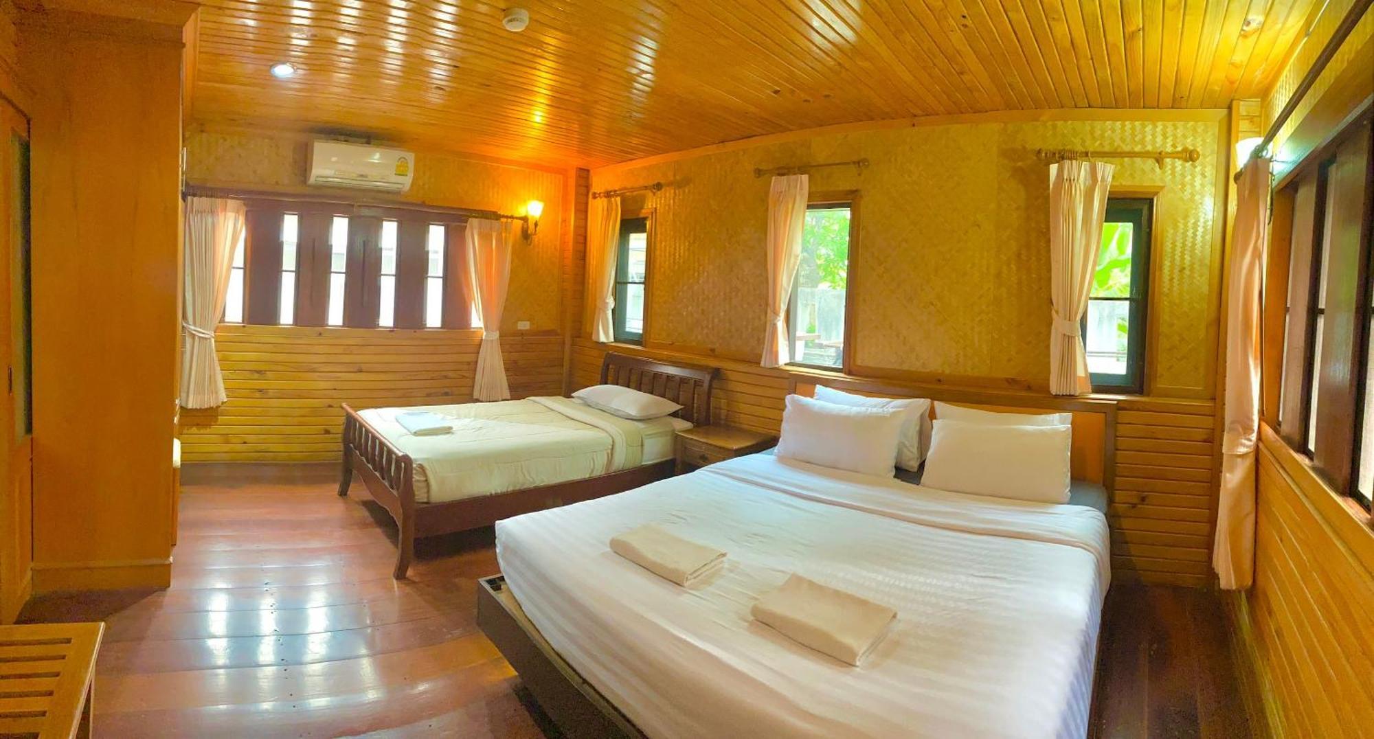 Resort Baan Soontree