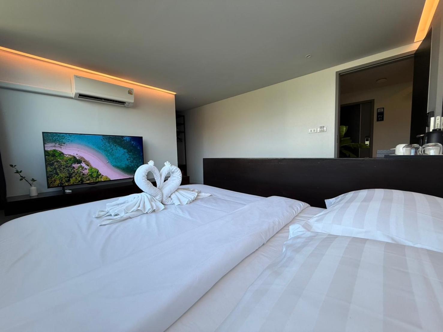 P168 Samui