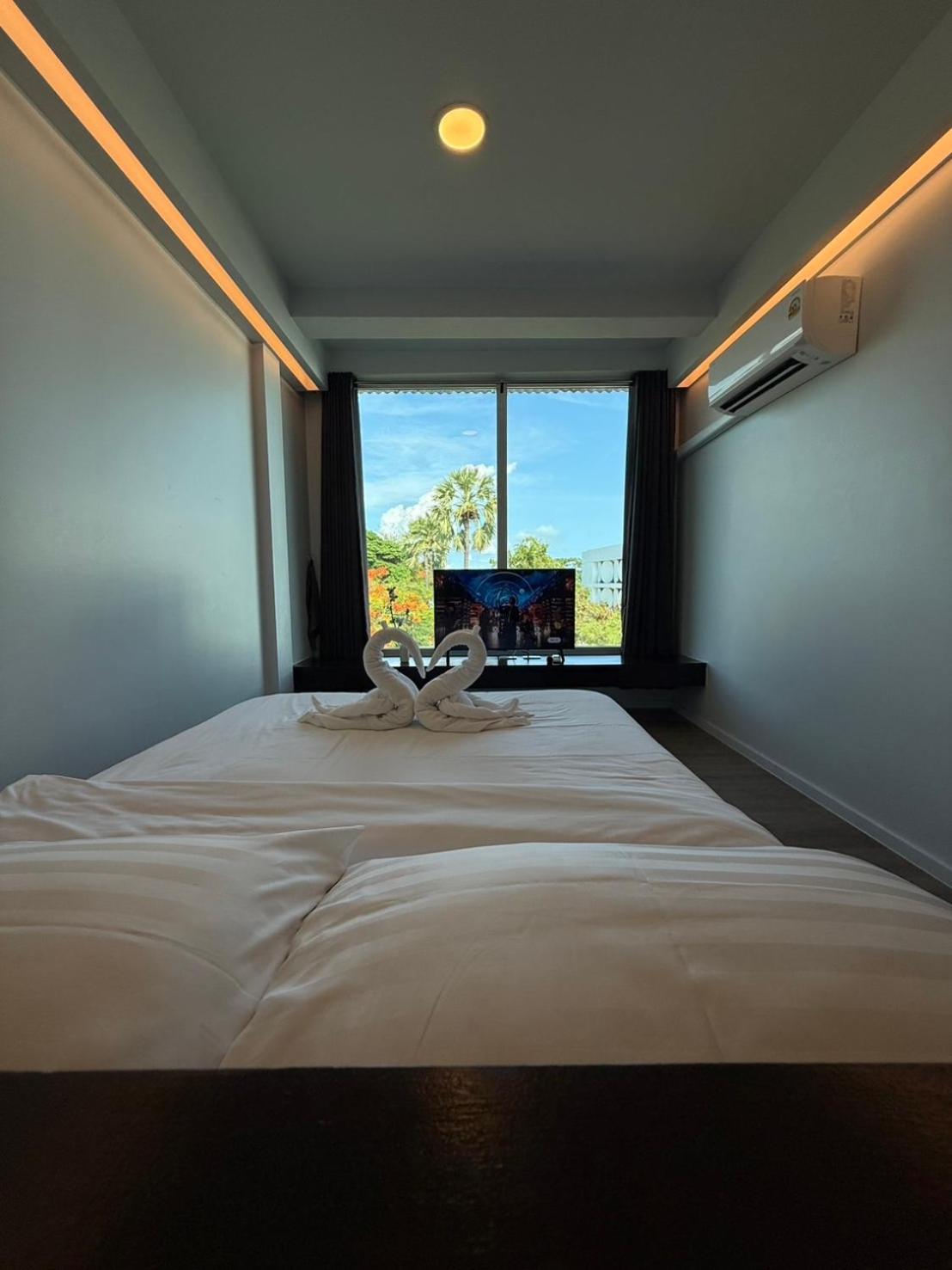 P168 Samui *