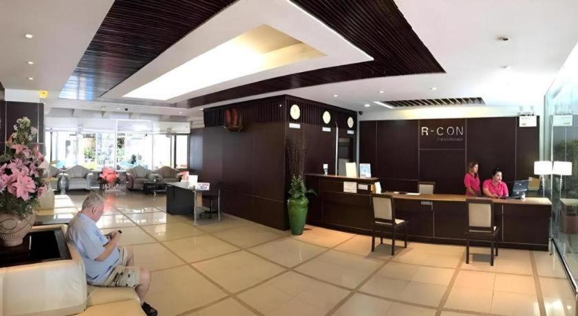 Hotel R-con