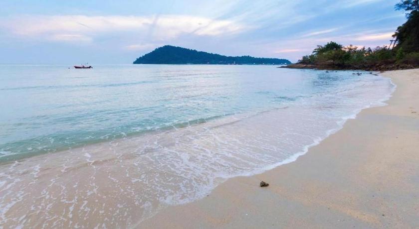 Warapura 3*