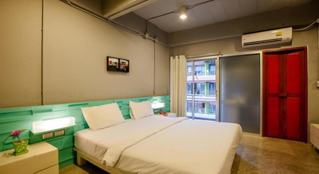 Hotel Oyo 292 The Oddy Hip Patong
