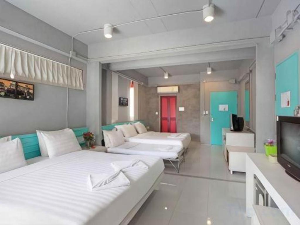 Oyo 292 The Oddy Hip 2* Patong