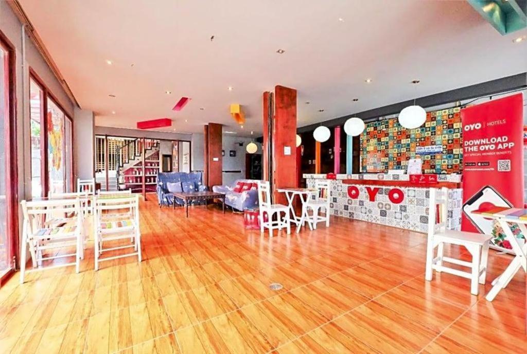 Oyo 292 The Oddy Hip Hotel Patong