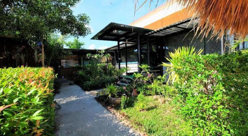 Hotel Oyo 503 Phuket Numnoi Bang Tao Beach (Phuket)