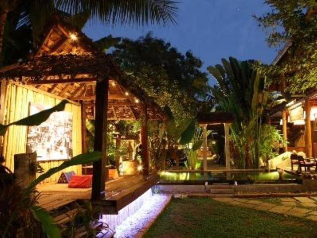 Baan Gong Kham Hotel 3*