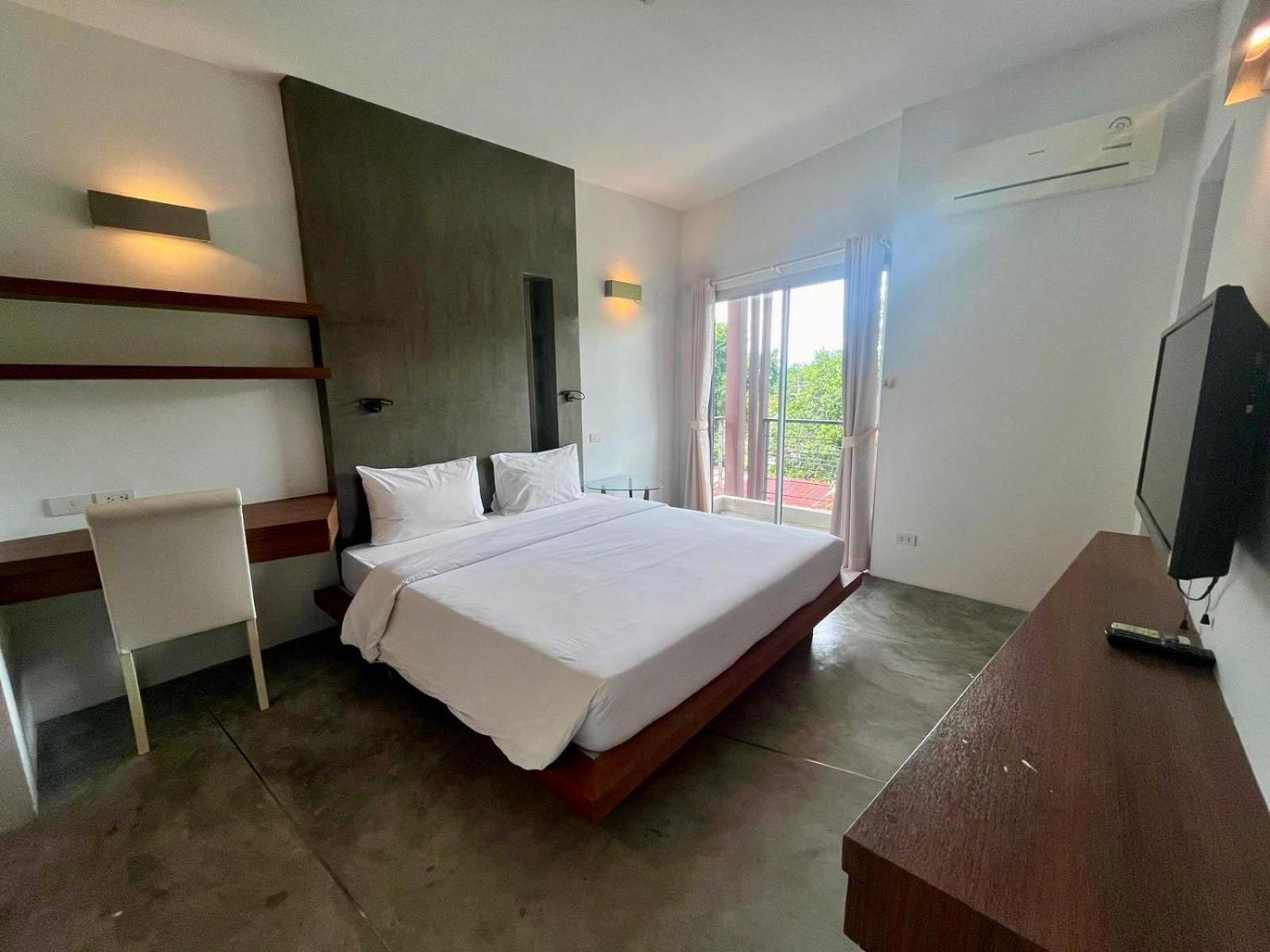 Replay & Pool Hotel Koh Samui