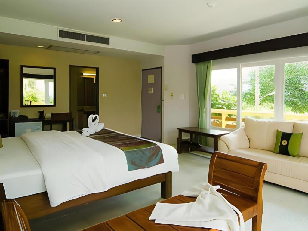 Resort Bacchus Pran Buri
