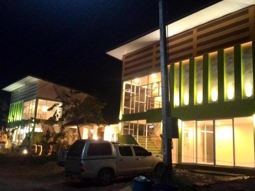 Green Home Resort Resort Surat Thani