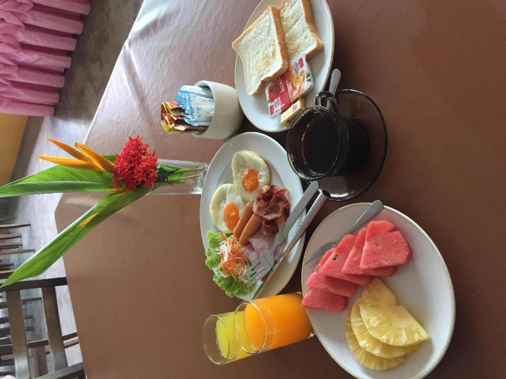 Bacchus Resort