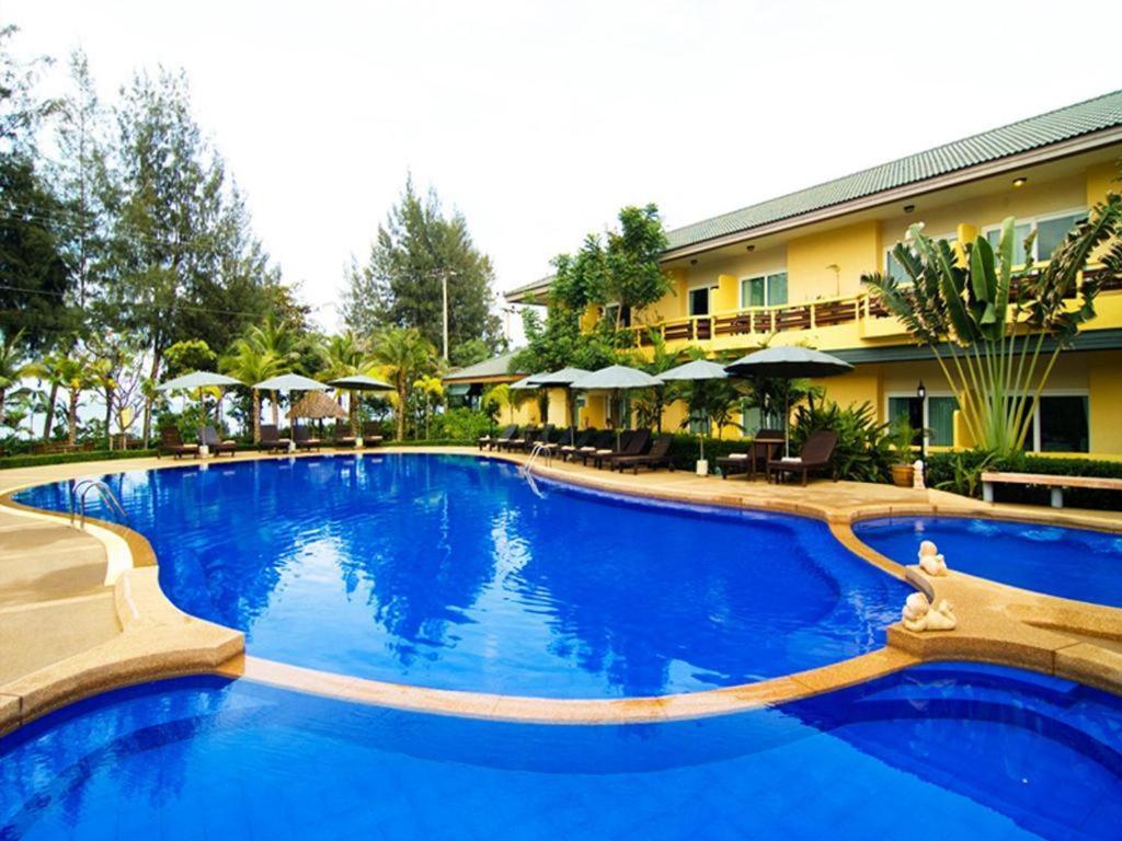 Bacchus Pran Buri