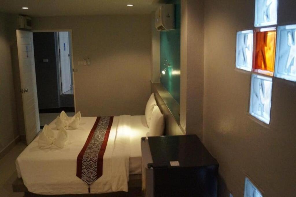P.f Mansion 2* Chaweng (Koh Samui)
