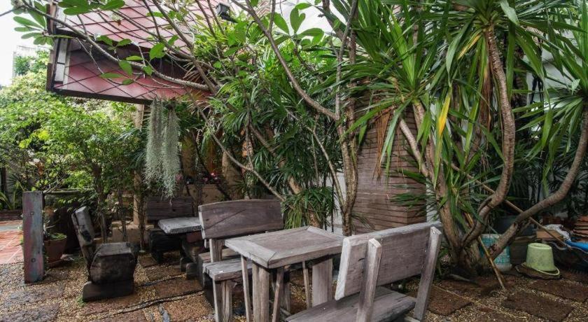 Chada Thai House Hotel 2*