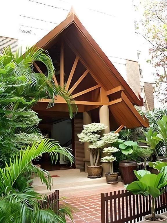 Chada Thai House Hotel Pattaya