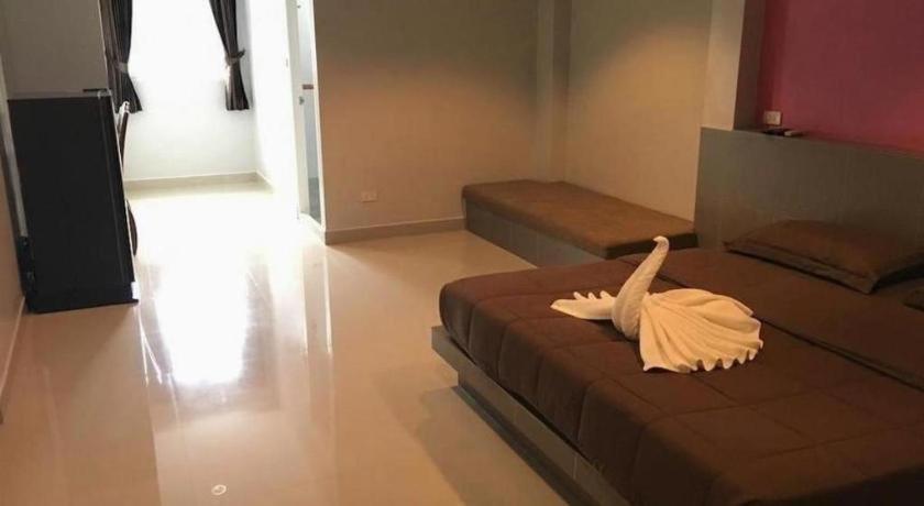 P.f Mansion Hotel 2*