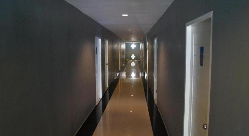 P.f Mansion Hotel 2*