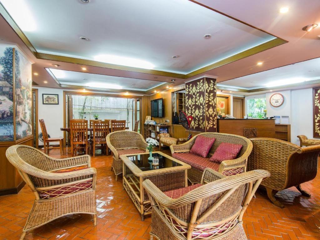 Chada Thai House Hotel Pattaya