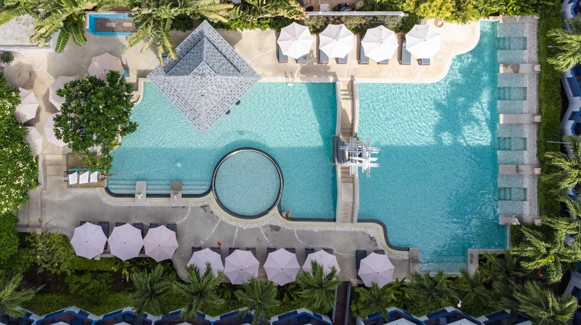 Phuket Island View - Sha Extra Resort