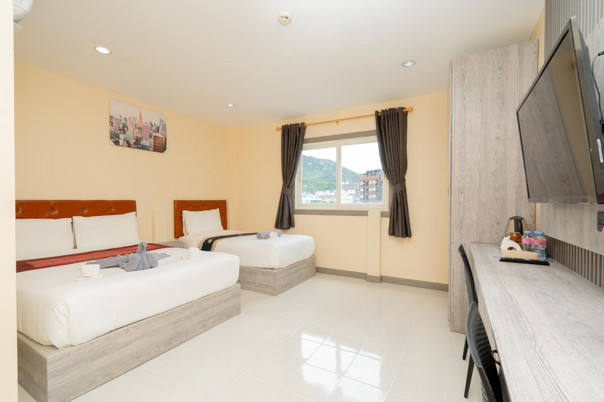 Square One Hotel Patong
