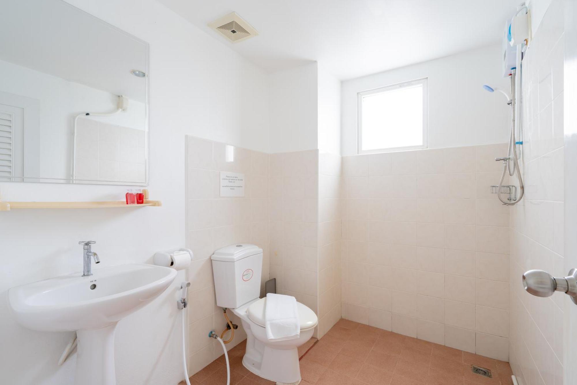 Square One Hotel Patong