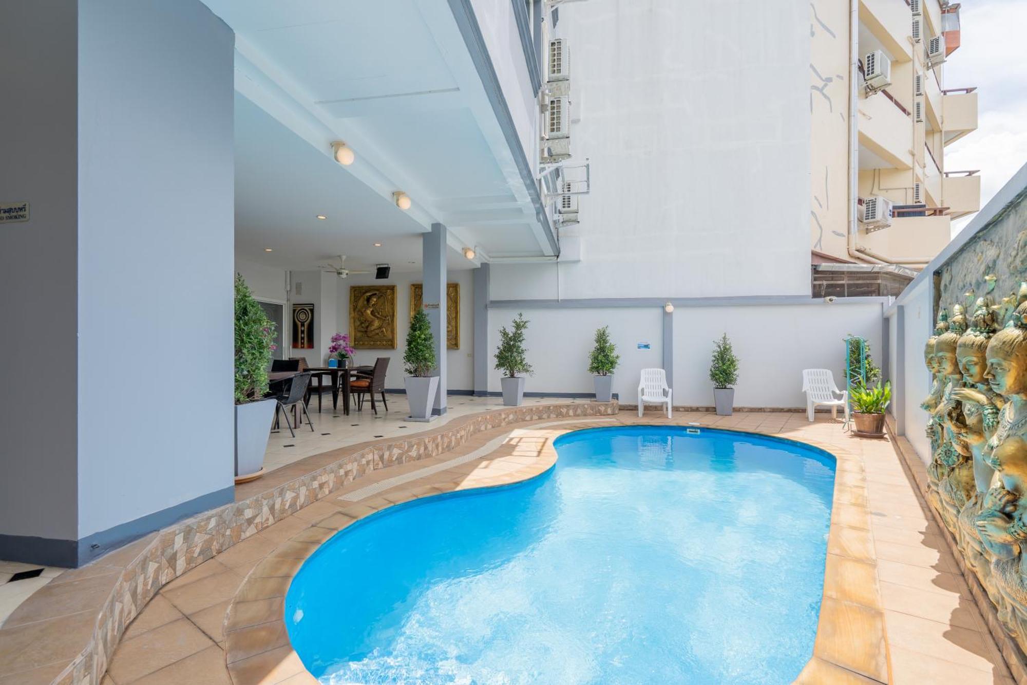 Square One Hotel 3*
