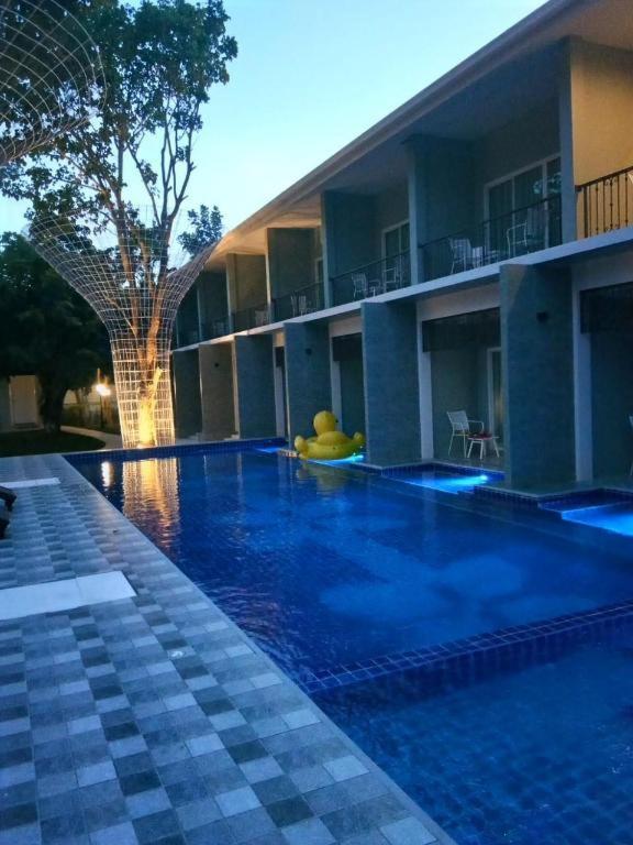 Resort Amarin