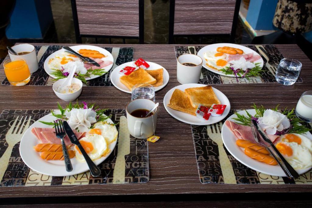Khaolak Benzotel Hotel