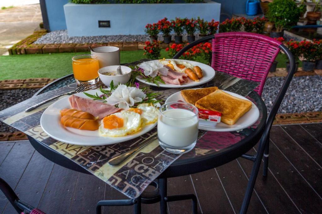 Khaolak Benzotel Hotel Khao Lak