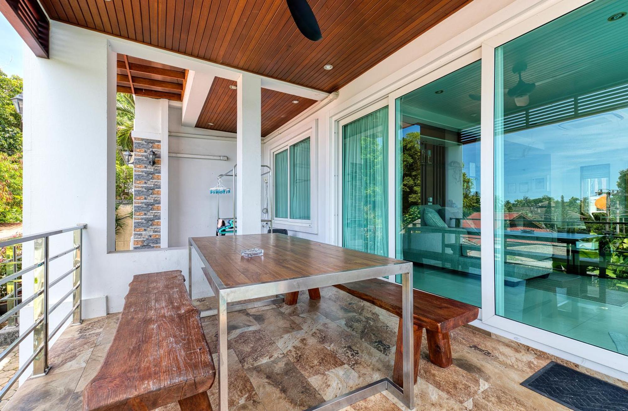 Surisa Seaview Pool Chaweng (Koh Samui)