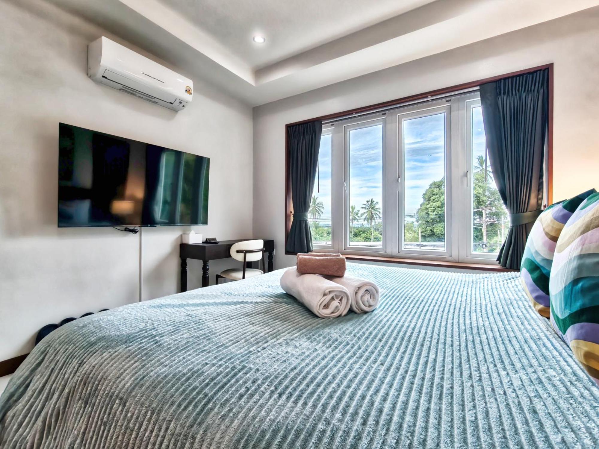 Surisa Seaview Pool Villa *
