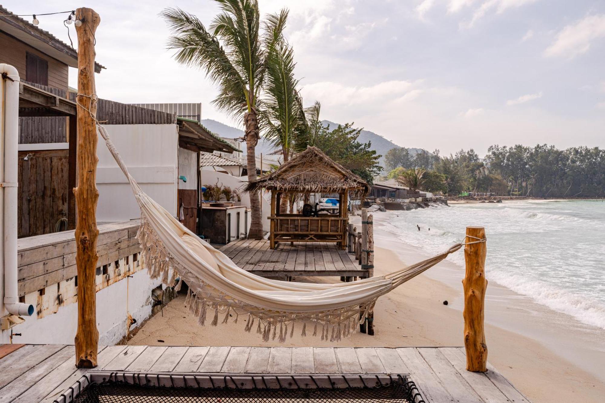 Holiday home Seasalt Beachfront Home, Private Pool, 2 Bedroom House Chaloklum